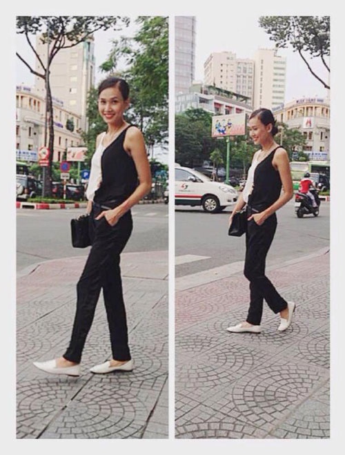 Với chiếc áo sơ mi đen trắng, Dương Mỹ Linh kết hợp với phụ kiện trắng đen rất hài hòa.