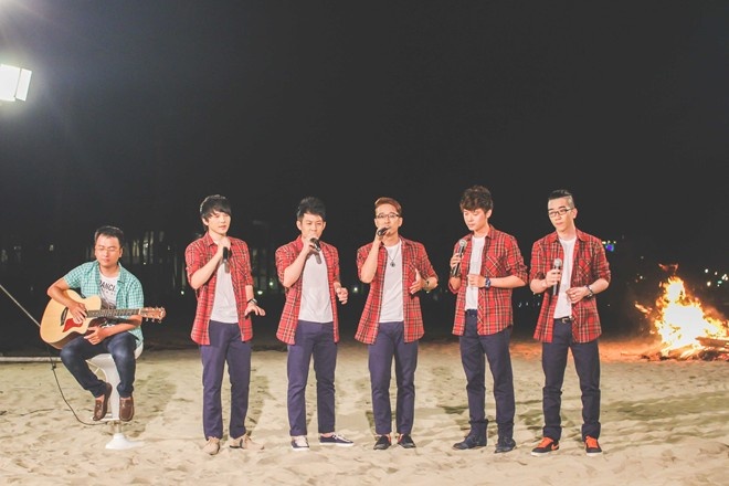 Canh buom phieu du - Nhom Ayor hinh anh