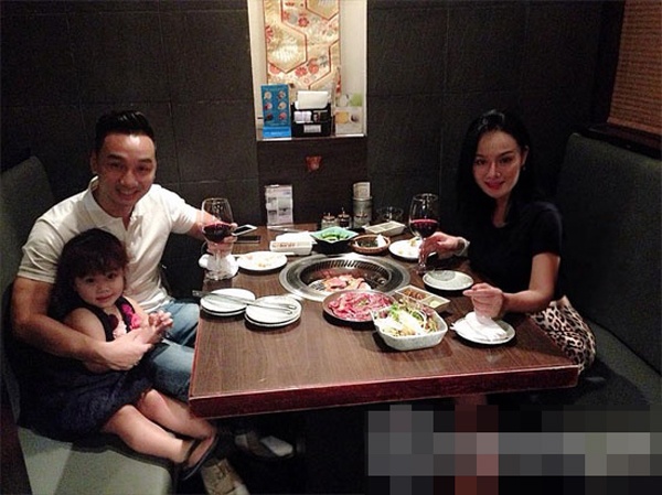 Sau 3 năm chung sống và có với nhau cô con gái Vi An, danh hài Thành Trung và ca sĩ Thu Phượng quyết định ly hôn vào năm 2012. Cách đây không lâu cặp đôi cũ xảy ra xích mích liên quan đến cuộc sống riêng tư của nhau và cô con gái Vi An. Trên trang cá nhân, Thu Phượng tố chồng cũ mải mê bên tình mới mà quên đi nghĩa vụ làm cha với con gái Vi An. Thành Trung cũng lên mạng đáp trả lại vợ cũ, cả hai tiếp tục lời qua tiếng lại trên Facebook trước sự chứng kiến của nhiều cư dân mạng. 