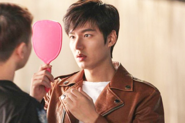 Lee Min Ho bi che tin luong tinh hinh anh