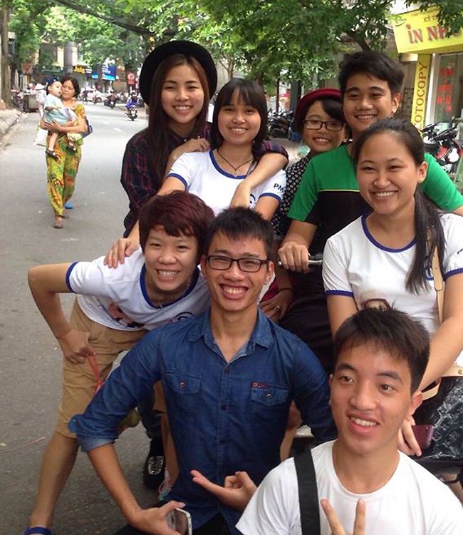 Những hình ảnh ghi lại hoạt động của Phương Mỹ Chi trong chuyến ra Hà Nội mới đây.