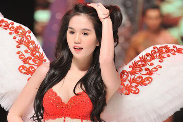 NTK, sao Viet gay soc khi tu so sanh voi quoc te hinh anh