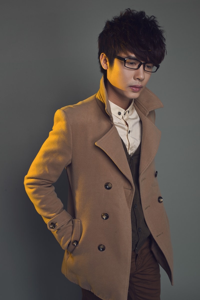 Single với 3 ca khúc được Minh Sang ấp ủ từ khá lâu. Dòng nhạc chính trong MV lần này vẫn là những bản ballad nhẹ nhàng cùng thể loại RnB sở trường của Minh Sang.