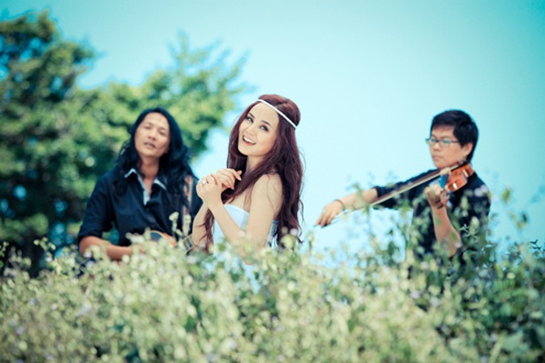 Dong xanh - Vy Oanh hinh anh