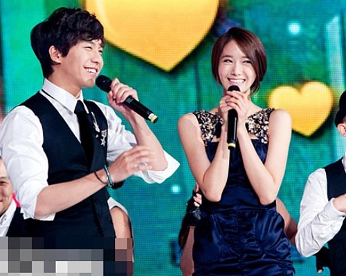 Lee Seung Gi ne tranh noi ve Yoona hinh anh
