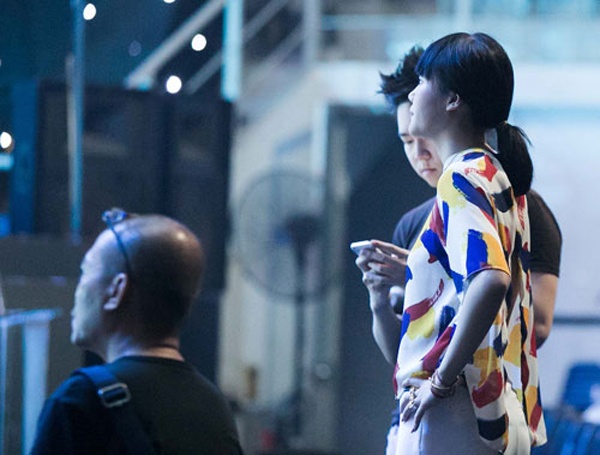 Lần khác, tại buổi tập luyện cho màn song ca ở HTV Awards 2014, á quân Vietnam Idol và bạn trai cũ chỉ trao đổi về ca khúc cùng thể hiện chứ không  trò chuyện thêm.