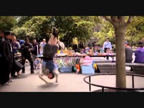 Step Up 3D: Moose (Adam G. Sevani) vs. Kid Darkness (Daniel Campos) hinh anh