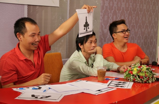 Hoai Linh lam MC gameshow 'Nguoi di xuyen tuong' hinh anh