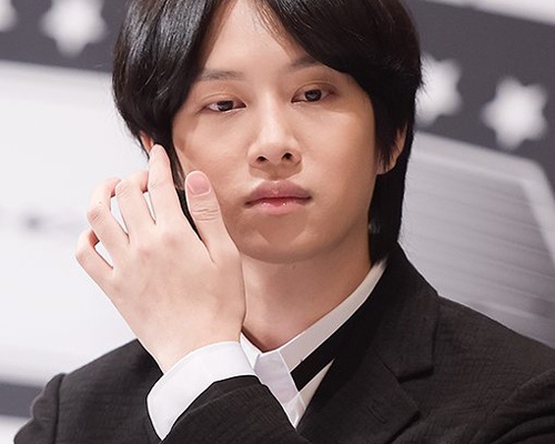 Hee Chul (Super Junior) trai long ve su ra di cua EunB hinh anh