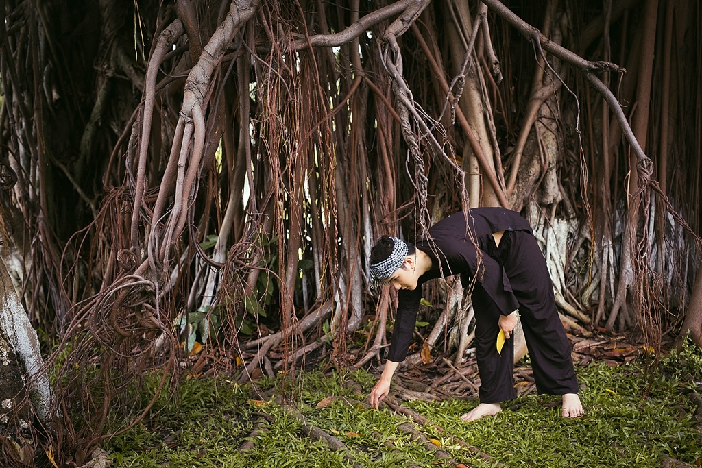 “Trung thu năm nay, tôi muốn chụp một bộ ảnh khác hơn mọi năm nên lựa chọn nhân vật chú Cuội để hóa thân. Hy vọng mọi người sẽ thích những shoot hình mới này” – Khắc Minh bộc bạch.