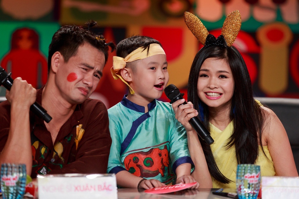 Nhận xét phần thi này, ba giám khảo cho biết họ đánh giá cao việc cậu nhóc gốc Hà Nội dám mạo hiểm chọn một bài hát khó để thử thách bản thân.