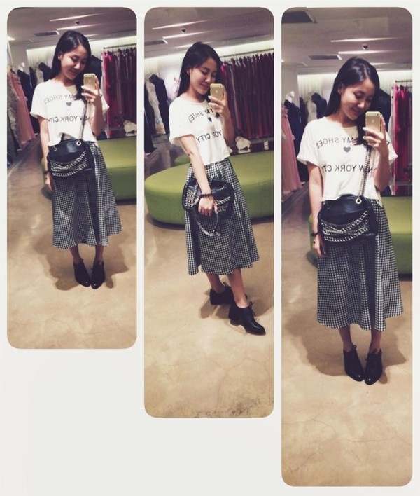 Từ một á quân bụ bẫm của Vietnam Idol, Văn Mai Hương lột xác khi nỗ lực giảm cân, đưa thân hình trở nên cân đối cùng với gu thời trang thay đổi. Tuy nhiên đôi lúc nữ ca sĩ trẻ sút cân quá đà khiến vóc dáng gầy gộc đáng lo ngại.