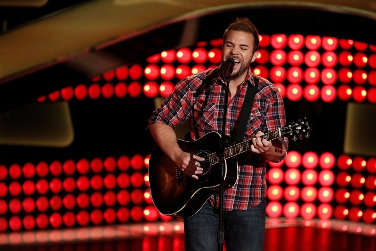 James David Carter trình bày Nobody Knows.