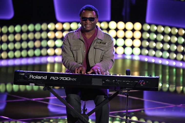 Blessing Offor - Just the Two of Us hinh anh