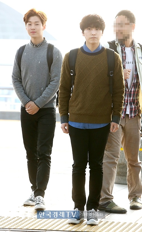 Sáng ngày (18/10), Sungmin đến sân bay Incheon để tới Thượng Hải, Trung Quốc tham gia vào sự kiện SMTown Live World Tour IV in Shanghai. Anh xuất hiện với gương mặt buồn bã vì những lùm xùm sau khi về thông tin đám cưới sắp tới.