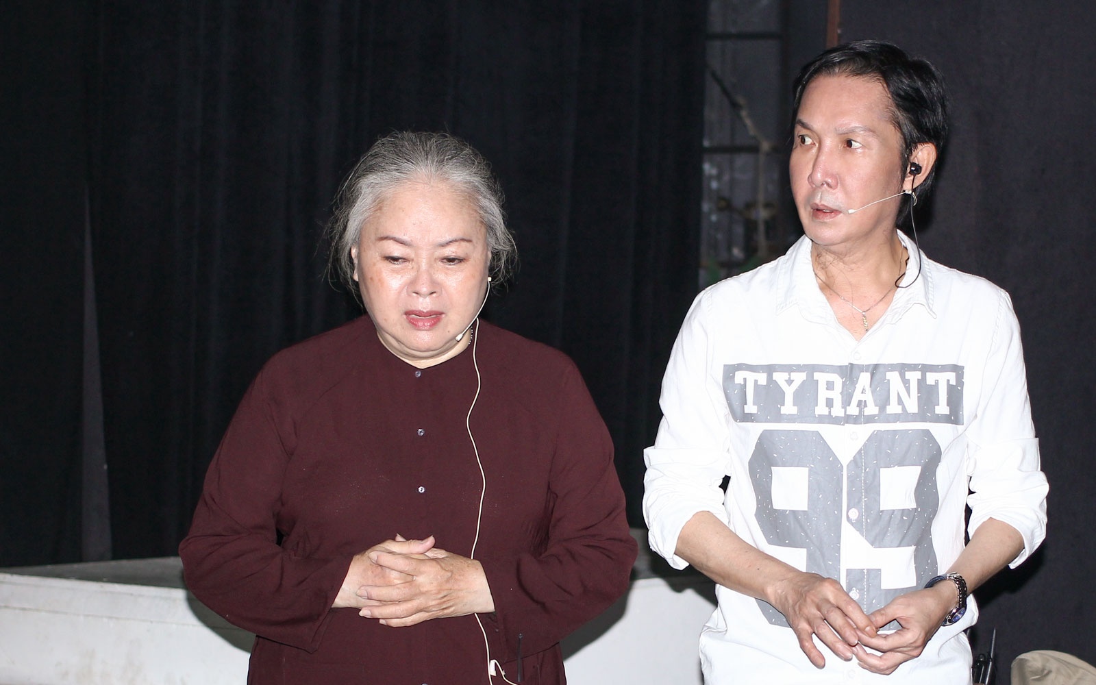 Điều đặc biệt, những chương trình của Kiều Oanh thực hiện trong khoảng thời gian ở Việt Nam gần đây đều mamg tính chất từ thiện. Phần lợi nhuận thu được từ các chương trình, Kiều Oanh đều dành tặng những mảnh đời bất hạnh.