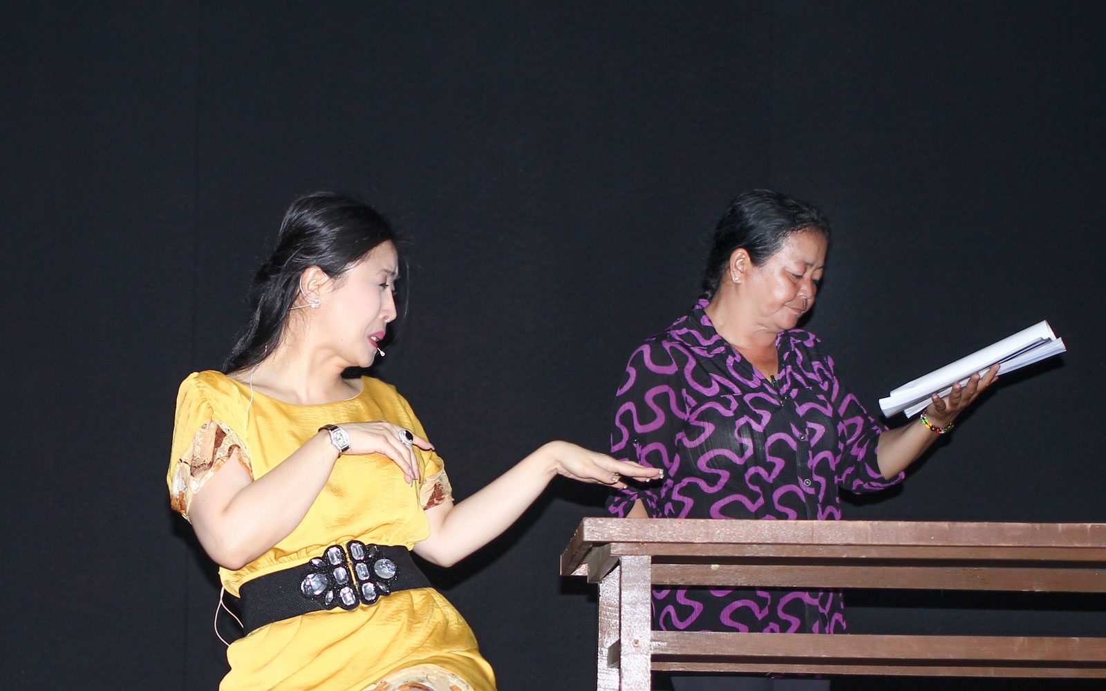 Cũng trong vở Lan và Điệp lần này, khán giả sẽ lần đầu thấy sự kết hợp của bộ ba: Kiều Oanh - Hồng Nga - Ngọc Giàu cùng tung hứng mang đến tiếng cười cho khán giả