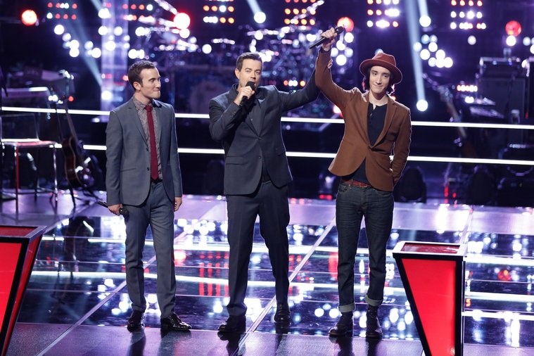 Phan thi cua Troy Ritchie va Taylor John Williams hinh anh