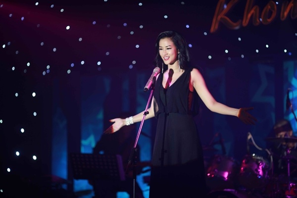 Trong cơn túng quẫn vì sự nghiệp sắp bị hủy hoại, Ý Linh đã tìm đến những kẻ mà cô cho rằng đã hủy hoại mình, trong đó có Trà My. Trong cảnh quay trả thù, Ý Linh tìm đến Trà My, cả hai giằng xé sau đó Trà My bị Ý Linh dùng đôi giày cao gót đánh chết rồi quăng xác xuống sông. Sáng hôm sau, cảnh xác Trà My nổi trên sông khiến người xem không khỏi giật mình. 