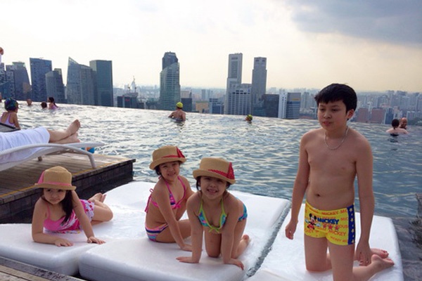 Nhung nhoc ty du lich nhieu nhat showbiz Viet hinh anh