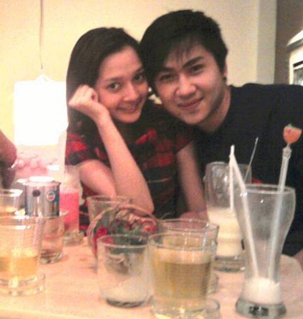 Cụ thể, Bảo Anh và Văn Mai Hương từng hẹn hò Tùng Lâm khi họ còn chưa nổi tiếng, còn mối tình với đôi bạn Vũ Hoàng Điệp và Trà Ngọc Hằng đều thoáng qua. 