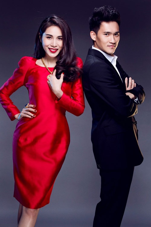 Cặp đôi làm lễ ăn hỏi cách đây 3 năm và đã có với nhau cô con gái Bánh Gạo 2 tuổi. Khi được hỏi về nghi vấn sắp lên xe hoa, Thủy Tiên thừa nhận vợ chồng cô đang chuẩn bị cho ngày trọng đại nhưng không hé lộ chính xác thời điểm. 