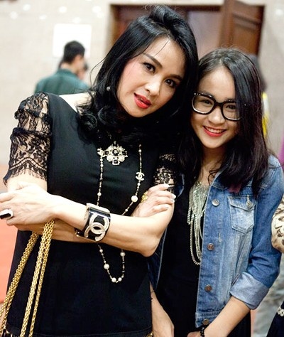 Cô gái 18 tuổi giàu sức sống của Thanh Lam luôn là tâm điểm chú ý của dư luận khi sánh đôi cùng mẹ ở các sự kiện.