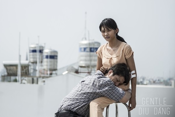 Mới 17 tuổi và lần đầu đóng phim, Thanh Tú vào vai cô vợ trẻ của ông chủ tiệm cầm đồ trung niên (Dustin Nguyễn). Bộ phim vừa được trình chiếu ra mắt tại LHP Quốc tế Busan ở Hàn Quốc hồi đầu tháng 10/2014 và nhận được nhiều lời khen ngợi từ giới chuyên môn. 