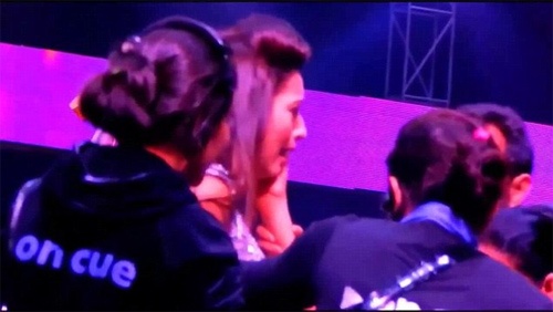 Nguoi dep An Do bi bat tai vi mac vay ho hang hinh anh