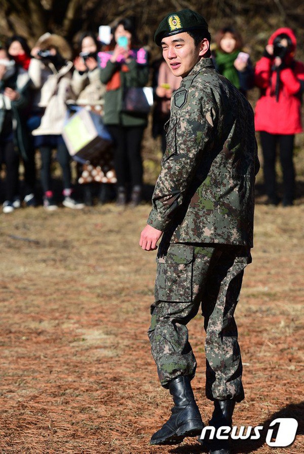 Ngoài nam diễn viên I Miss You, làng giải trí Hàn sẽ đón chào trở về ca sĩ Se7en. 