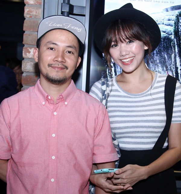 Tuy nhiên trong lần trò chuyện mới đây, Hari khẳng định: “Bây giờ, tôi đang tập trung hết sức cho công việc, chắc khoảng 2 năm sau mới cưới, nếu nhanh lắm là cuối năm 2015” và chắc nịch thêm đó là độ tuổi đẹp với cô, đồng thời hai bên gia đình cũng khó có thể đợi lâu hơn nữa. 