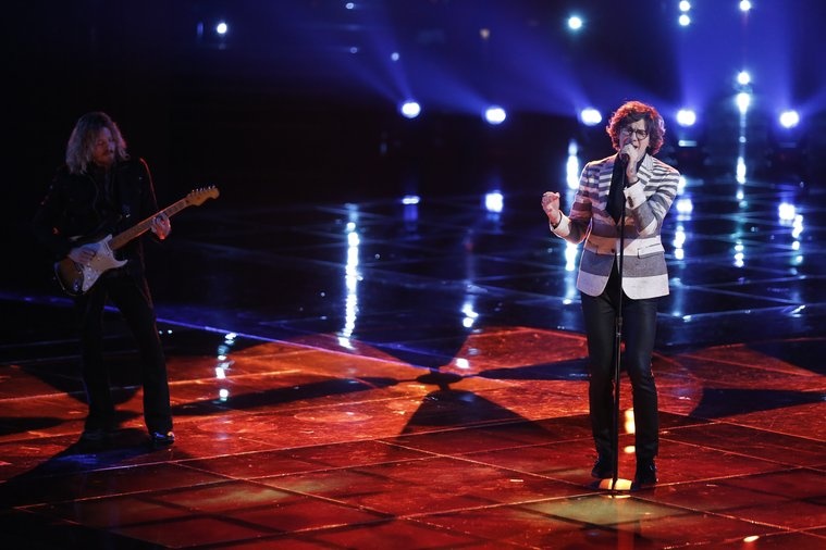 Matt McAndrew - Make It Rain hinh anh