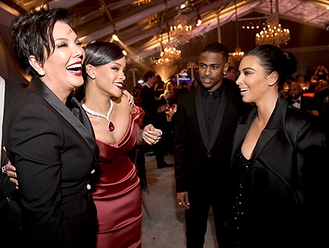 Rihanna và các khách mời trong đêm gala.