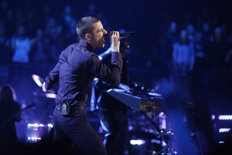 Chris Jamison - Cry Me a River hinh anh