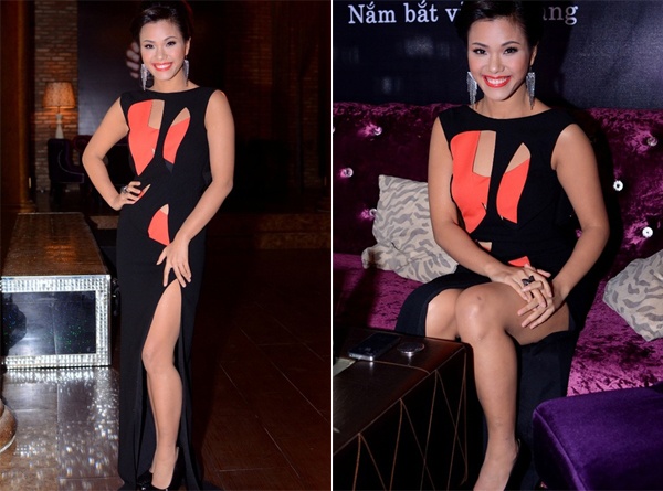 Những thiết kế xẻ cao trở nên khá nguy hiểm lúc chủ nhân ngồi xuống vì dễ dàng bị lộ vòng 3 và vùng nhạy cảm. Ca sĩ Phương Vy đặt cả 2 tay che chắn cẩn thận.