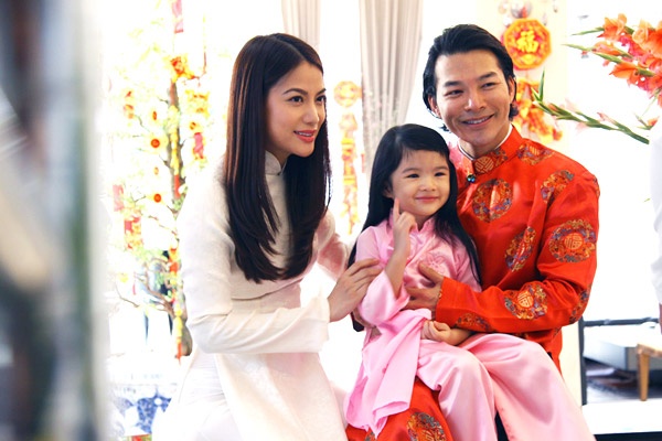 Vợ chồng Trương Ngọc Ánh - Trần Bảo Sơn và con gái Bảo Tiên.