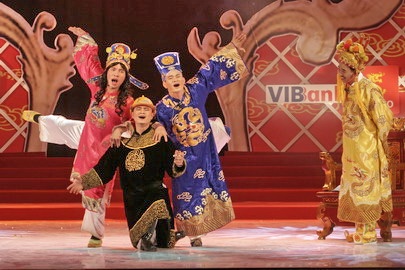 Lut tu nga tu duong pho - Tao quan 2009 hinh anh