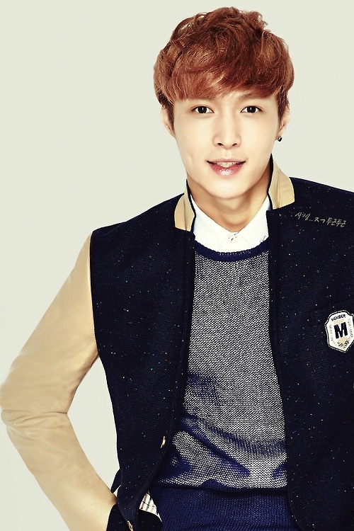 Lay - thành viên của EXO-M.