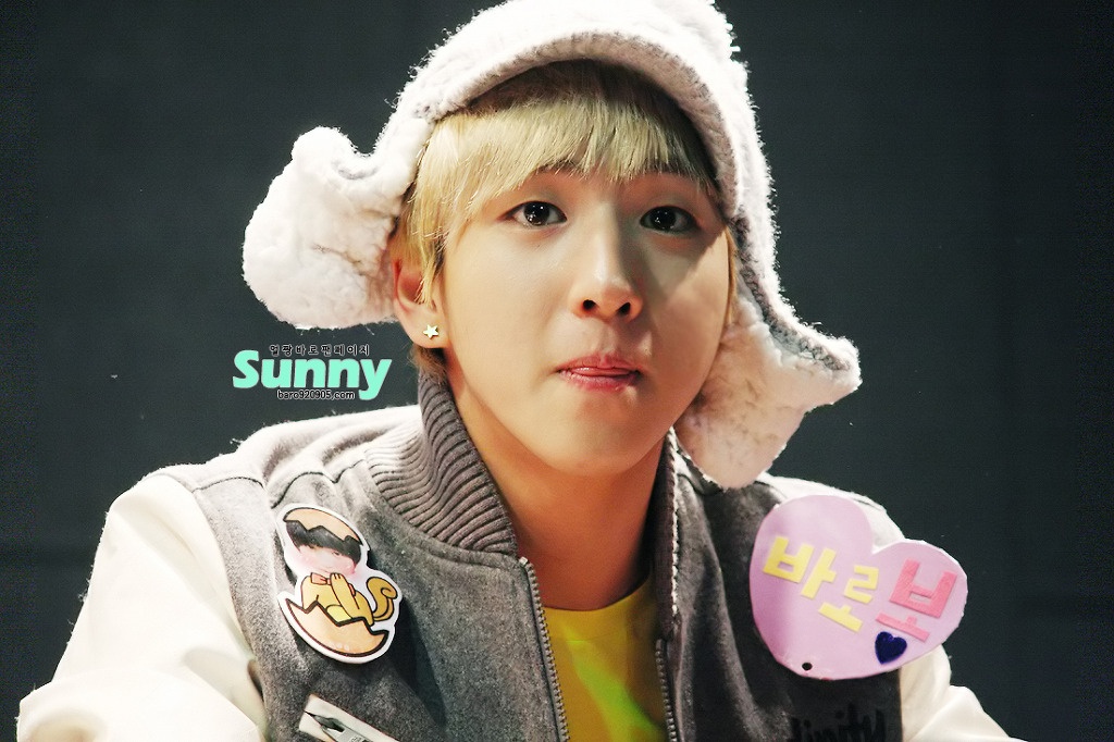 Thành viên Baro của nhóm B1A4 có làn da khá nhờn/ dầu nên anh cố gắng tránh những thức ăn dễ khiến cơ thể tiết dầu thêm và dễ gây mụn như đường sữa, món ăn vặt, giàu chất béo,… 