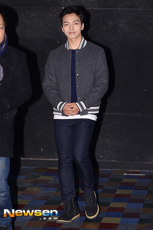 Tối 6/2, nam diễn viên tuổi teen Yeo Jin Goo tham gia buổi giao lưu với người hâm mộ nhân dịp bộ phim điện ảnh Shoot Me In The Heart mới công chiếu. Yeo Jin Goo là một trong hai diễn viên chính của phim, cùng với đàn anh Lee Min Ki. 