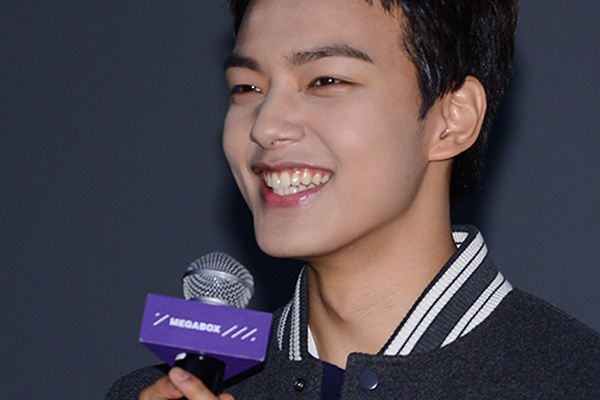 My nam tuoi teen Han Quoc de mat phan trang xoa hinh anh