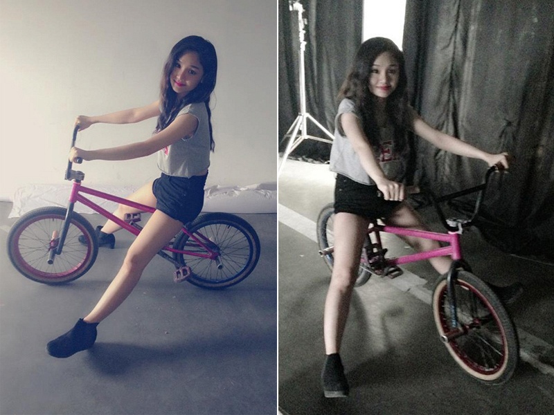Miu Lê được khen gương mặt trẻ thơ không kém gì các bé gái khi ngồi lên chiếc xe đạp trẻ con, ngoại trừ đôi chân dài thon gọn vượt chiều dài của xe.