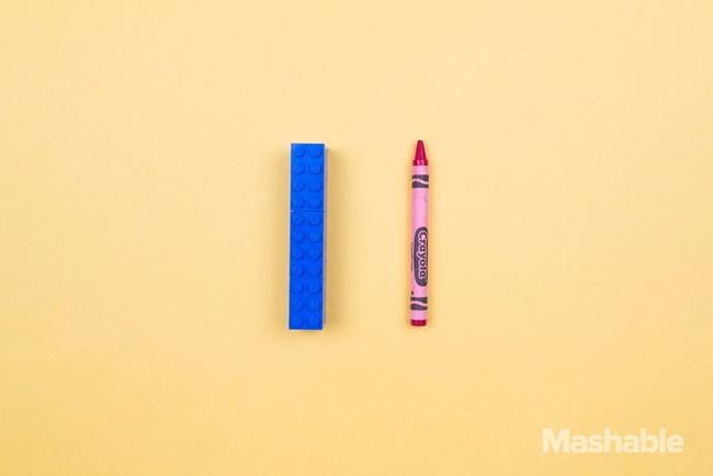 Cậu nhỏ khi chưa cương cứng “cao” bằng một chiếc bút chì màu 