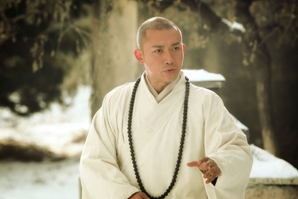 Nhiếp Viễn bị bắt vì đánh người.