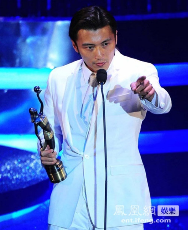 Tạ Đình Phong giờ là sao nam thực lực nhất showbiz xứ Cảng thơm.