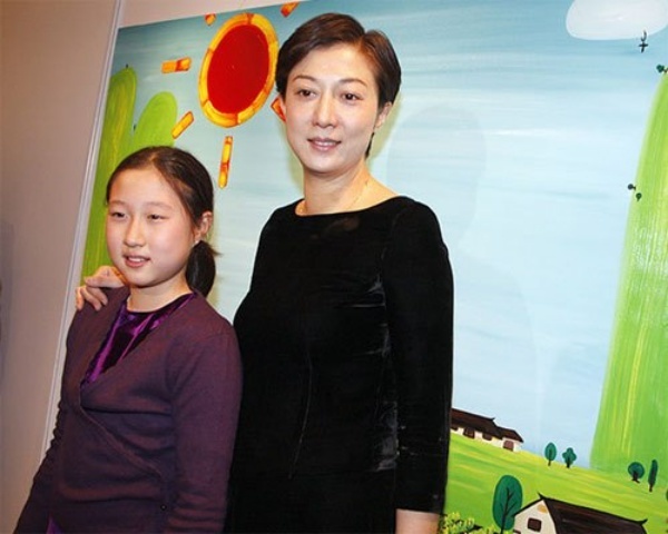 Chuyện đa tình trong showbiz không phải việc xưa nay hiếm nhưng để lại 