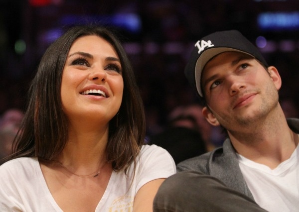 Mila Kunis thua nhan ket hon voi Ashton Kutcher hinh anh