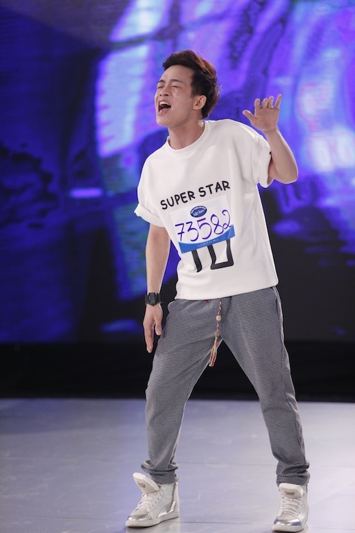 Lại Minh Quyền - thí sinh 20 tuổi, gốc Lâm Đồng - khiến giám khảo, khán giả truyền hình cười ngất bởi tiết mục hát không thể tệ hơn, nhưng nhảy rất ấn tượng. Tập 3 của chương trình lên sóng vào lúc 20h chủ nhật, ngày 19/4 tới trên kênh VTV3.