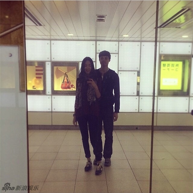 Nhiếp Lỗi và Tử Lâm kết hôn vào năm 2013 sau 3 năm hẹn hò. Nhiếp Lỗi có cá tính trầm lặng và đang làm việc cho công ty phần mềm ở Trung Quốc.