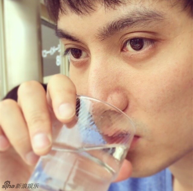 Cận cảnh gương mặt của Nhiếp Lỗi.